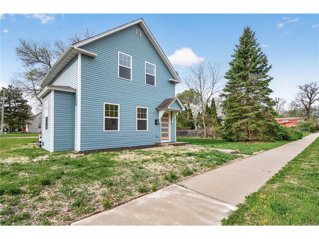 656 Madison Street Anoka MN 55303 7065930 image3