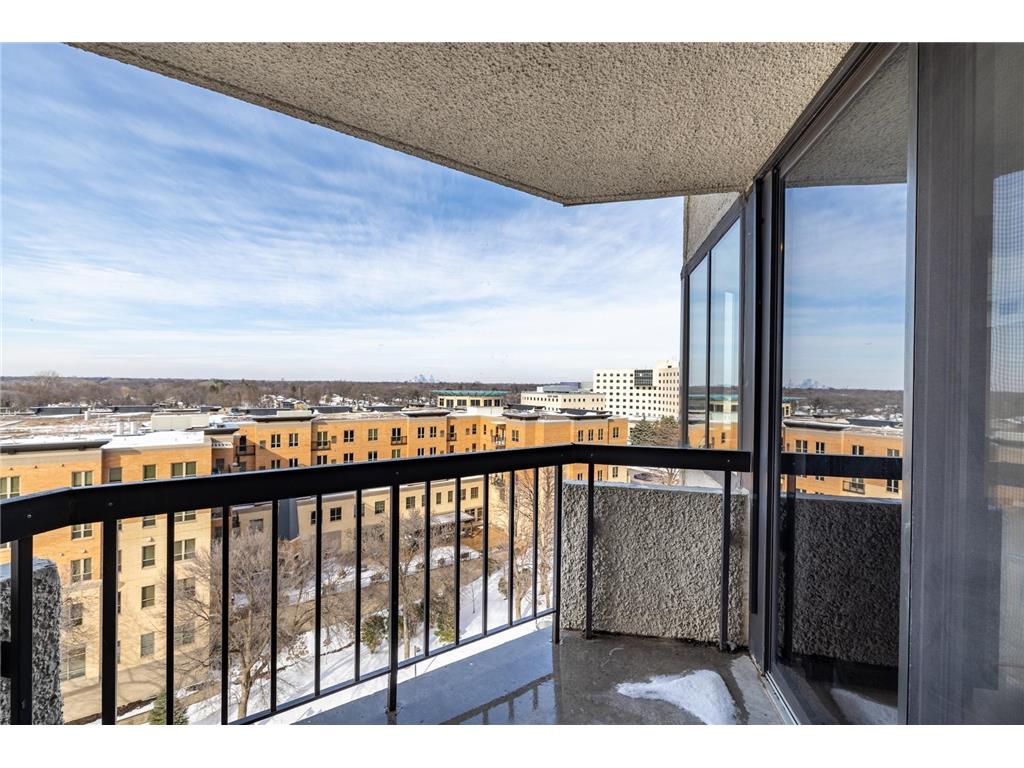 6566 France Avenue S #902 Edina MN 55435 6778746 image16