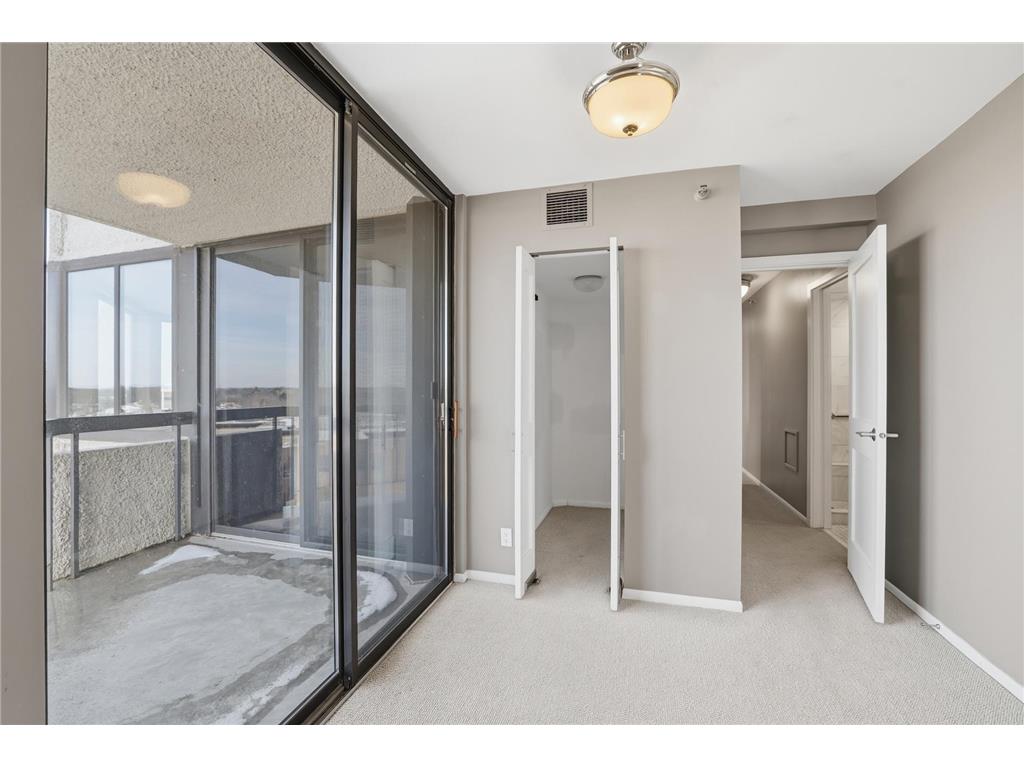 6566 France Avenue S #902 Edina MN 55435 6778746 image20