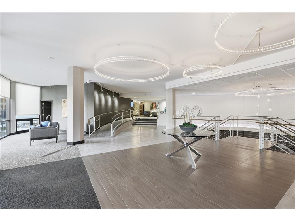 6566 France Avenue S #902 Edina MN 55435 6778746 image4
