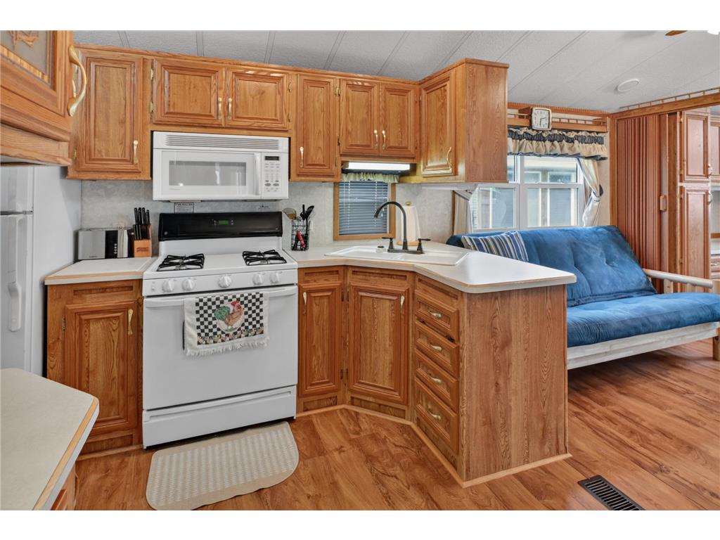 6567 State Hwy 114 SW #25 Alexandria MN 56308 - Mary Lake 7079440 image10