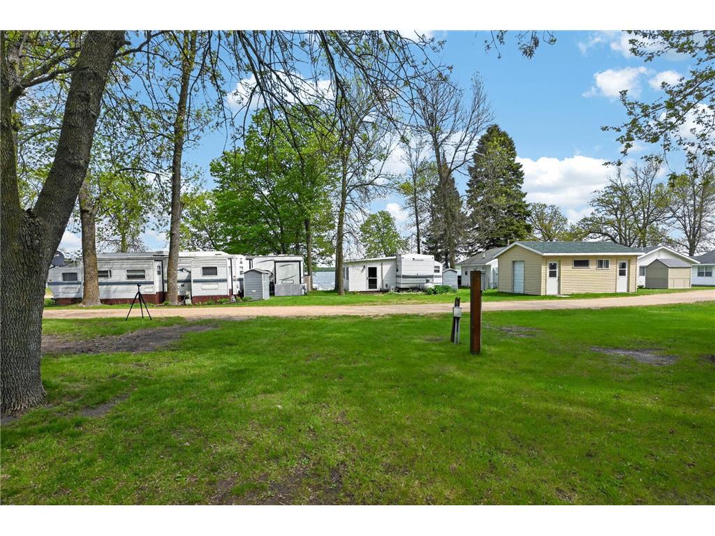 6567 State Hwy 114 SW #25 Alexandria MN 56308 - Mary Lake 7079440 image16