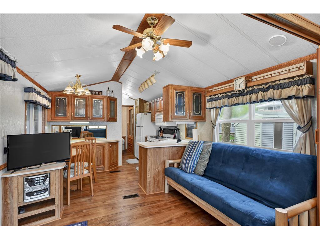 6567 State Hwy 114 SW #25 Alexandria MN 56308 - Mary Lake 7079440 image8
