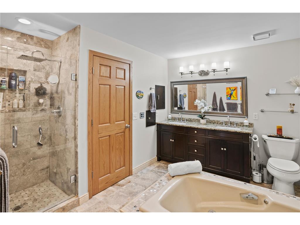 6568 Harborview Circle NE Prior Lake MN 55372 - Lower Prior 7046851 image31