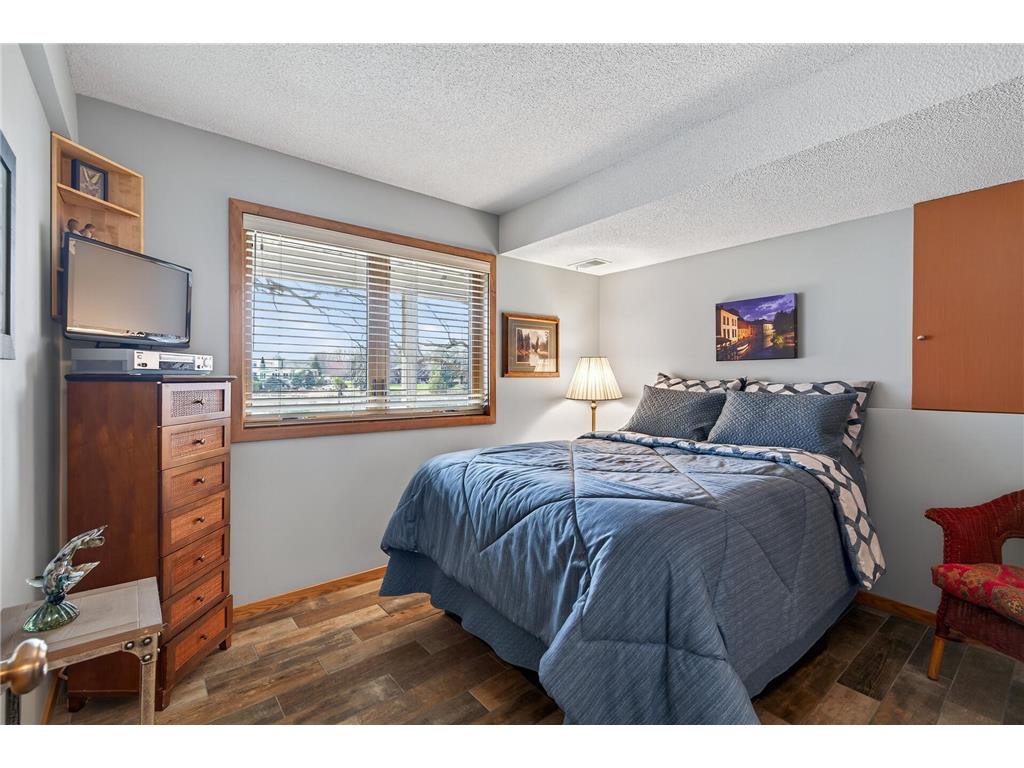 6568 Harborview Circle NE Prior Lake MN 55372 - Lower Prior 7046851 image45