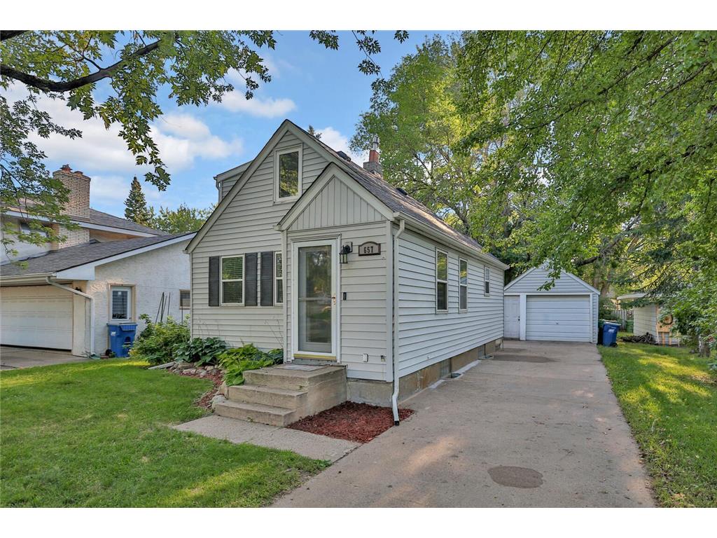 657 10th Avenue NW New Brighton MN 55112 6424716 image1