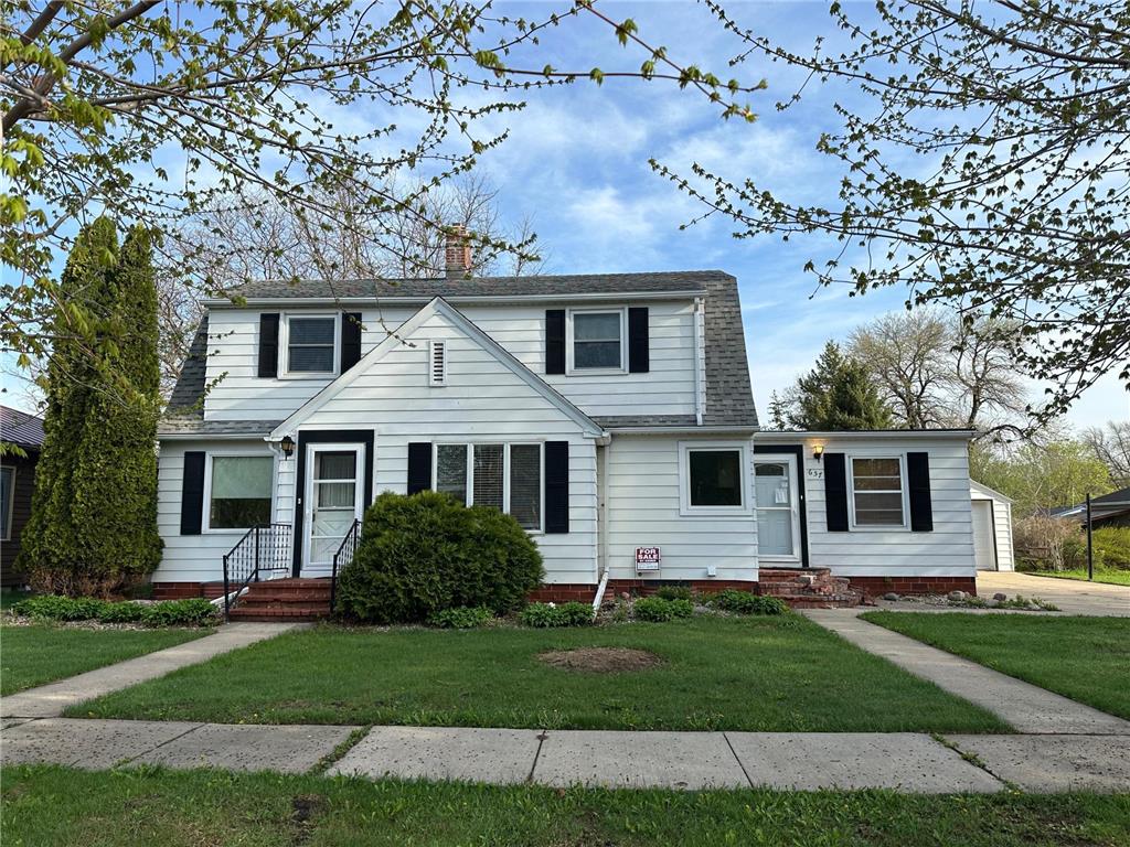 657 4th Avenue Mountain Lake MN 56159 6376371 image1