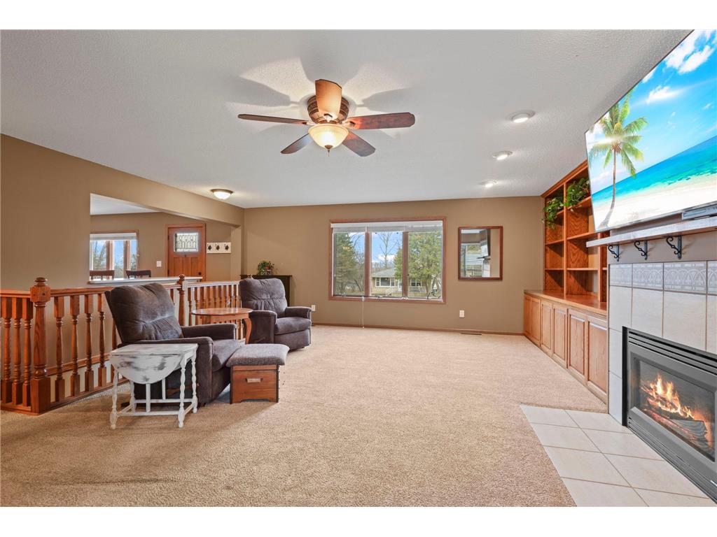 657 Granada Avenue N Oakdale MN 55128 7050425 image11