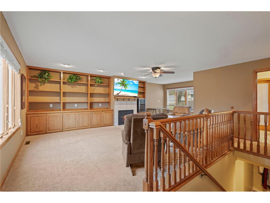 657 Granada Avenue N Oakdale MN 55128 7050425 image7