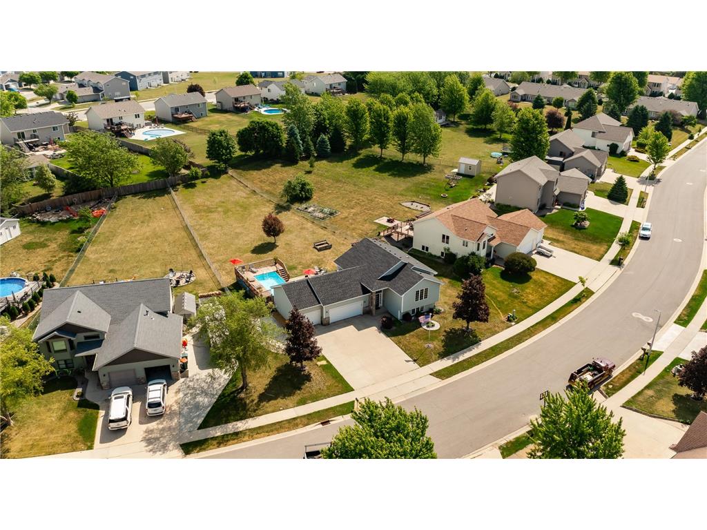 657 S Pointe Court SW Rochester MN 55902 7070478 image38