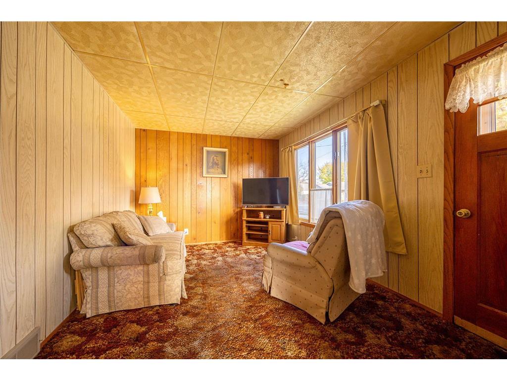 657 Sioux Street Winona MN 55987 6816249 image11