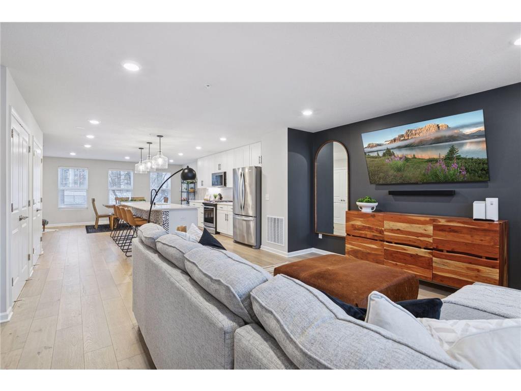 657 Village Drive #03 New Brighton MN 55112 7005316 image14