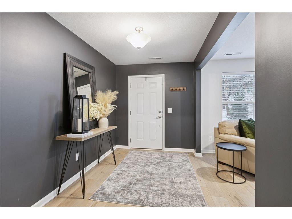 657 Village Drive #03 New Brighton MN 55112 7005316 image29