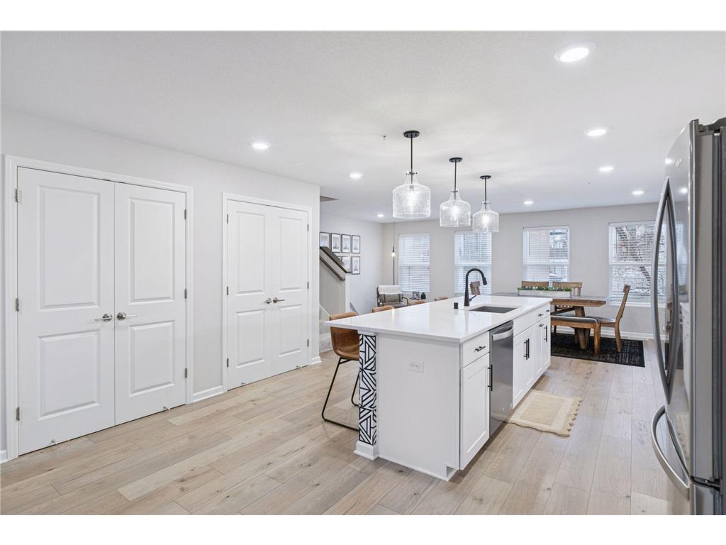 657 Village Drive #03 New Brighton MN 55112 7005316 image3