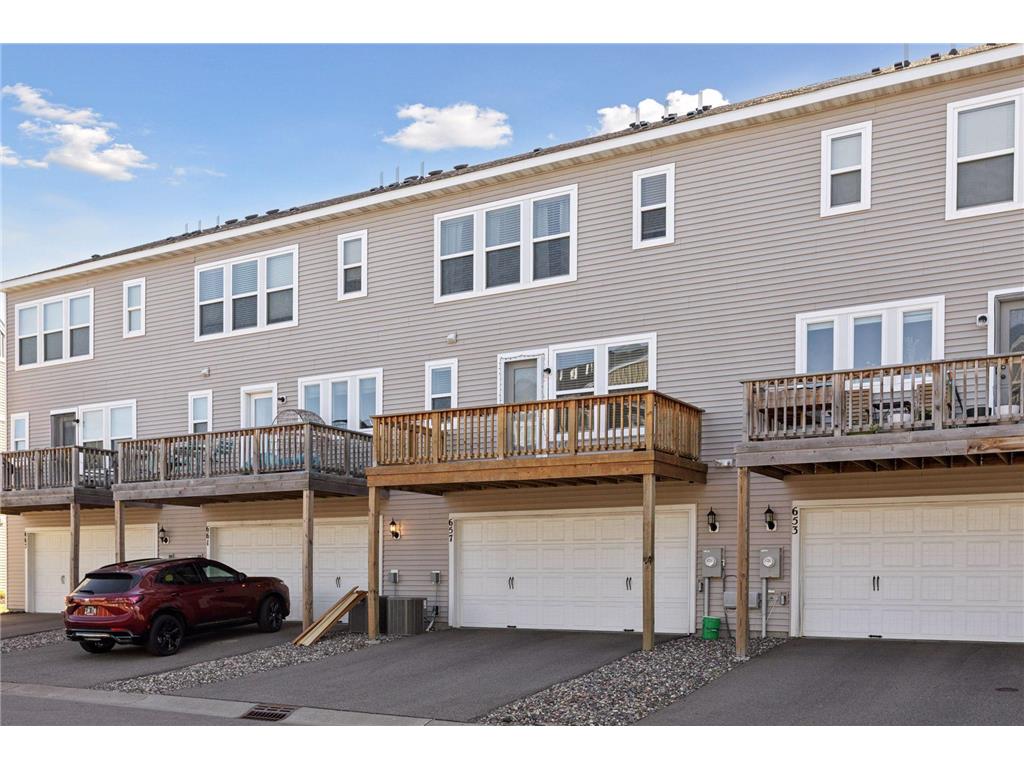 657 Village Drive #03 New Brighton MN 55112 7056325 image40