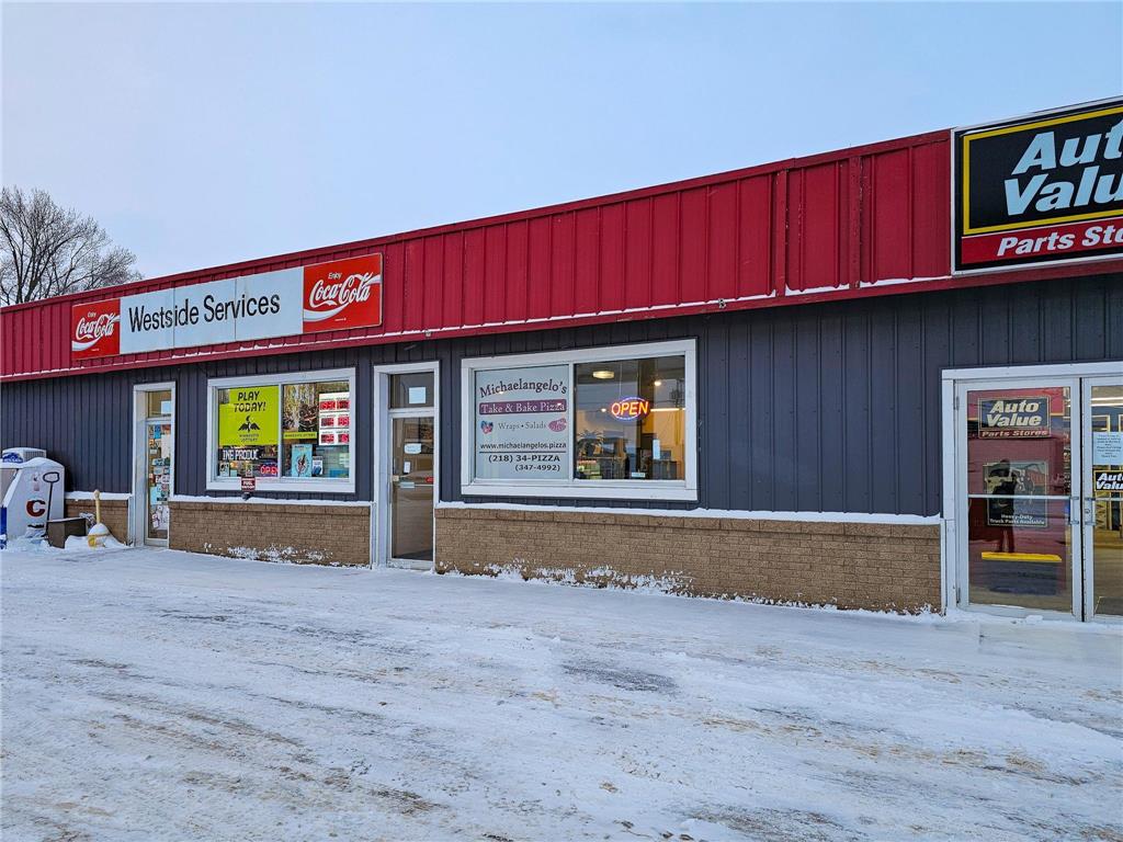 657 West Main St Perham MN 56573 6826587 image1
