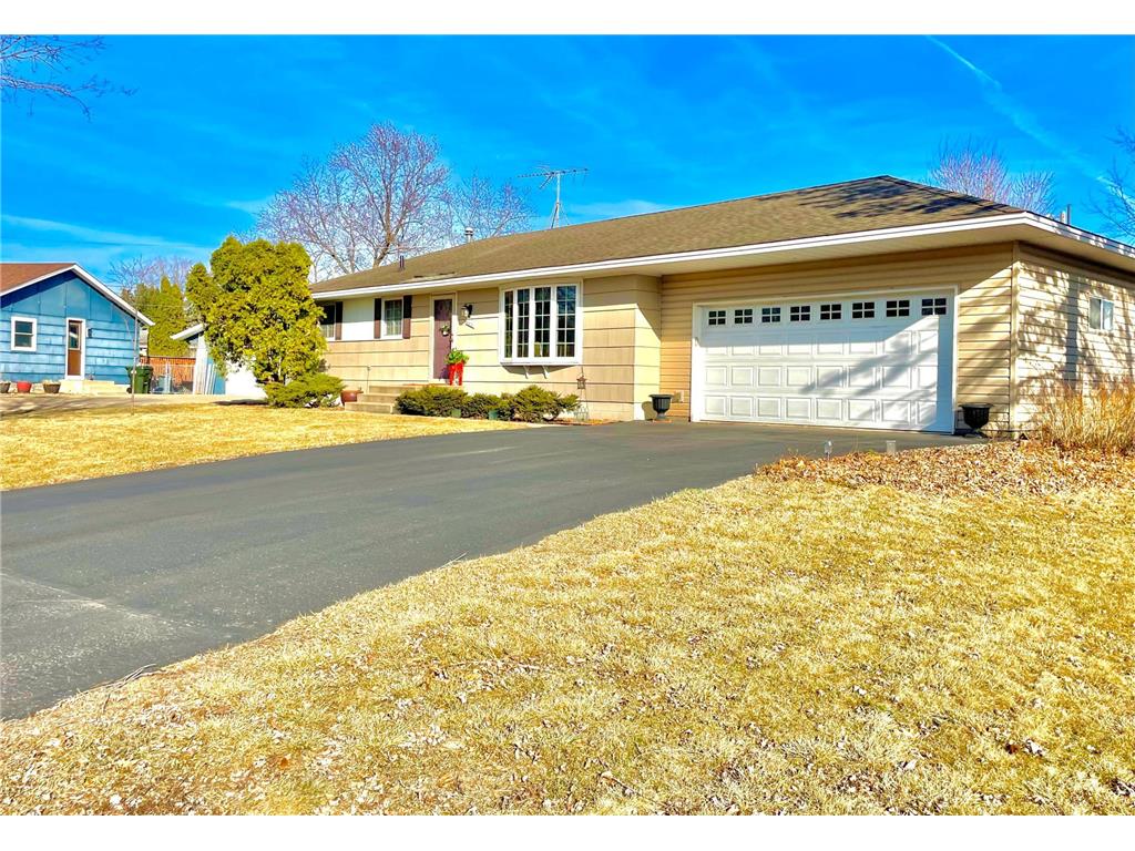 6570 168th Street W Lakeville MN 55068 6690531 image1
