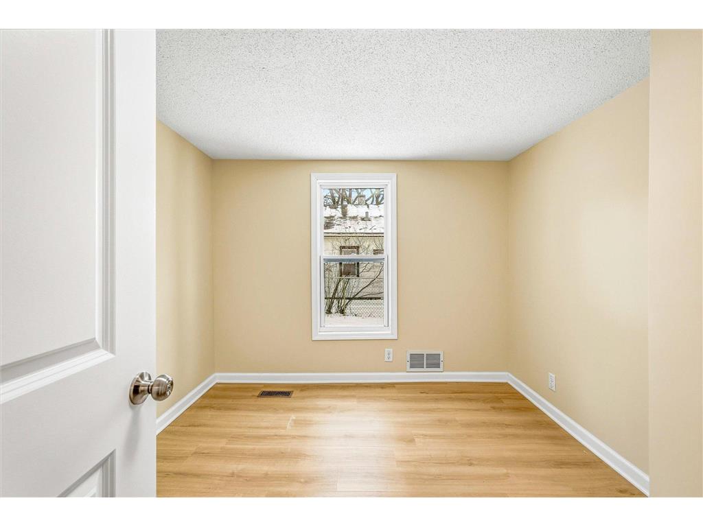 6575 Anoka Street NE Fridley MN 55432 7021473 image21