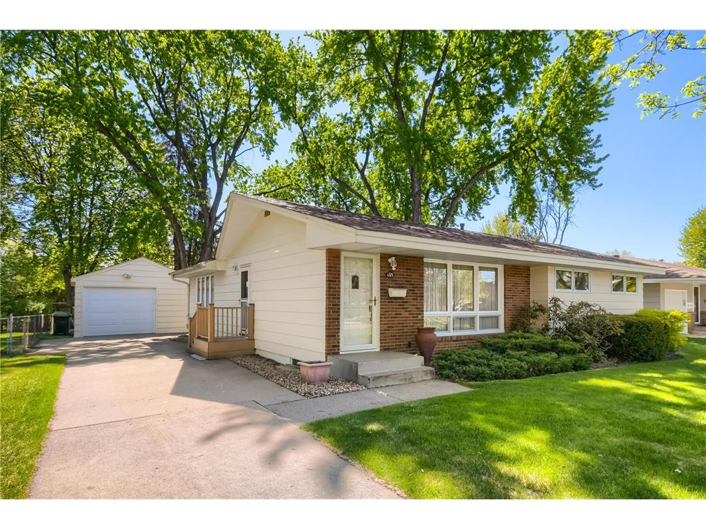 6575 Monroe Street NE Fridley MN 55432 7073337 image2