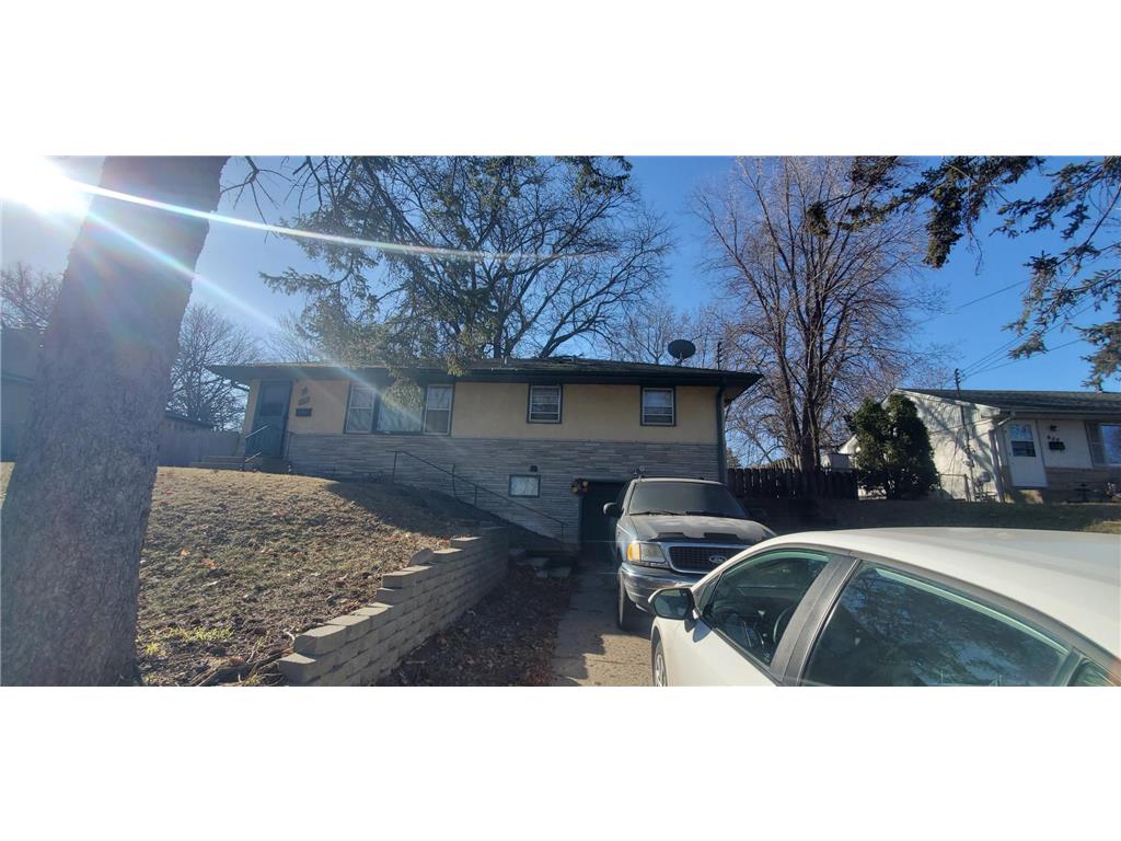 658 47th Avenue NE Columbia Heights MN 55421 6510229 image1