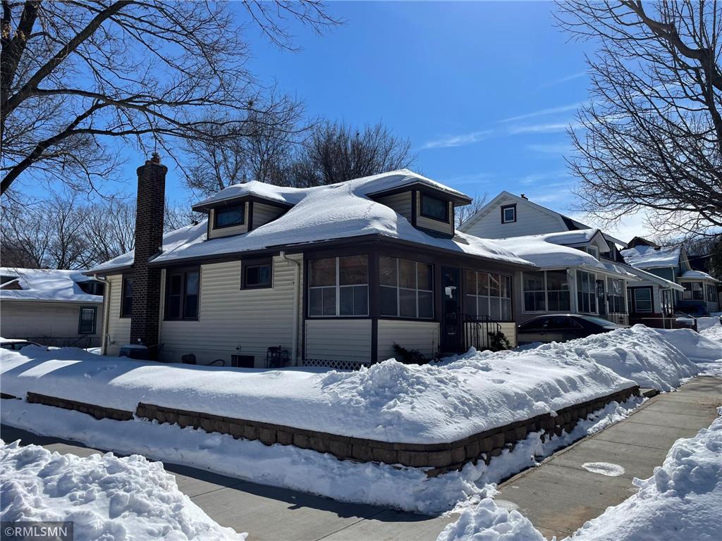 658 Earl Street Saint Paul MN 55106 6338944 image1