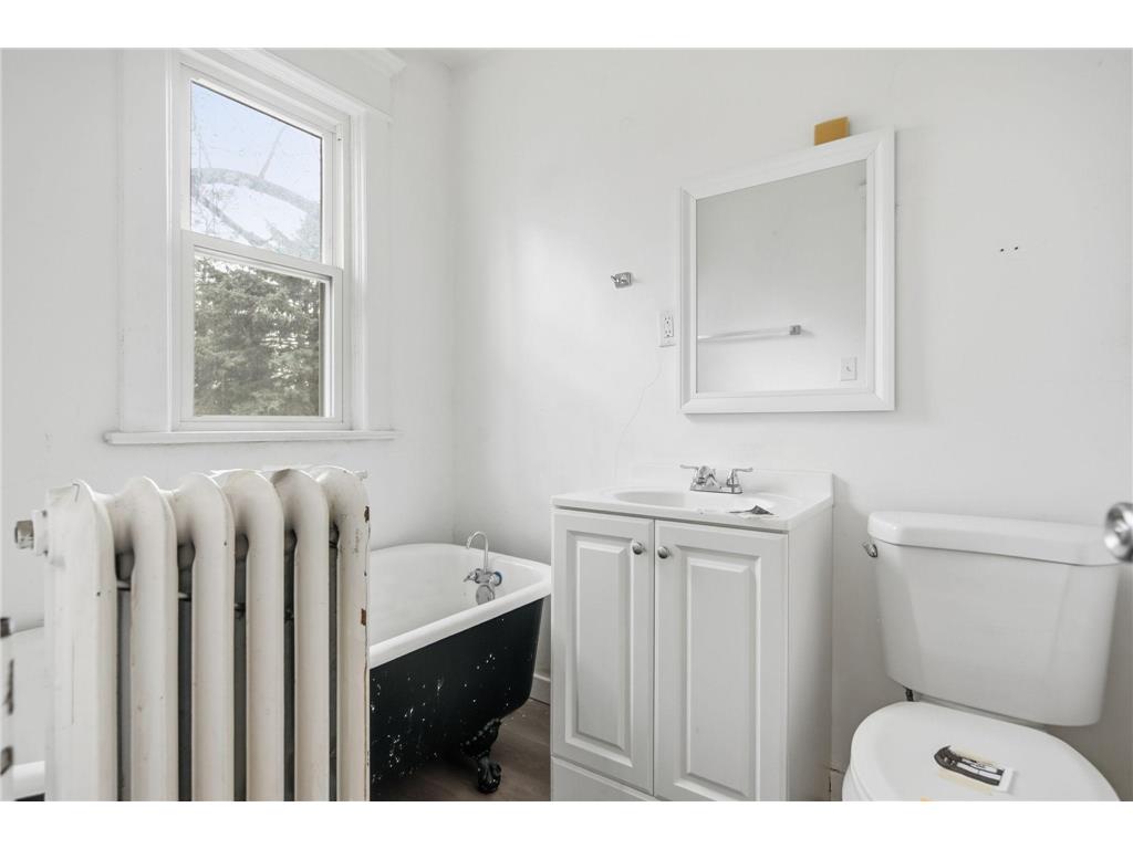 658 Edmund Avenue Saint Paul MN 55104 7046805 image16