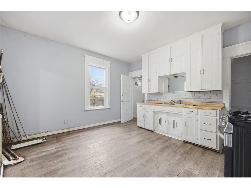 658 Edmund Avenue Saint Paul MN 55104 7046805 image6