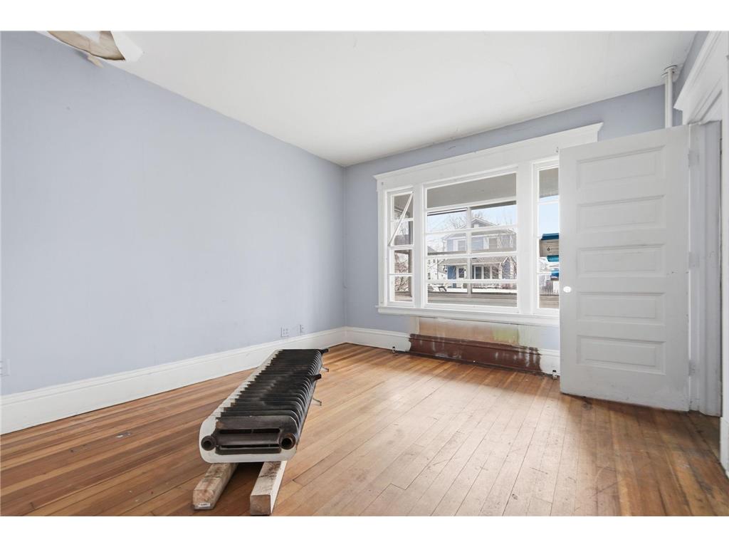 658 Edmund Avenue Saint Paul MN 55104 7046805 image9