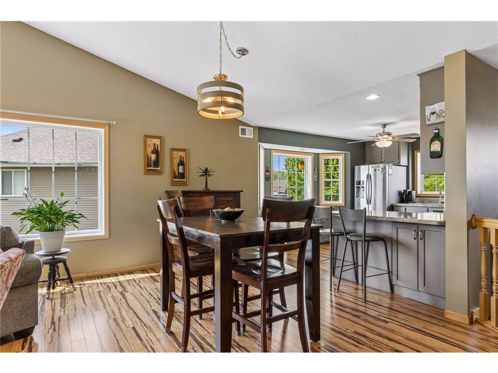 658 Lois Lane Lino Lakes MN 55014 7071736 image15