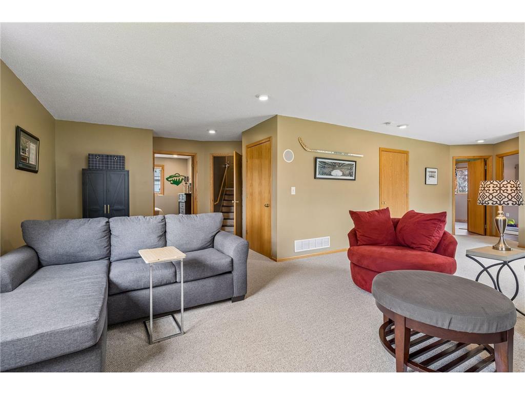 658 Lois Lane Lino Lakes MN 55014 7071736 image32