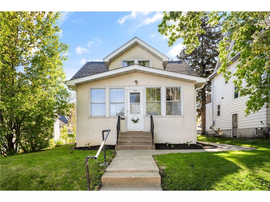 658 Smith Avenue S Saint Paul MN 55107 7062740 image1
