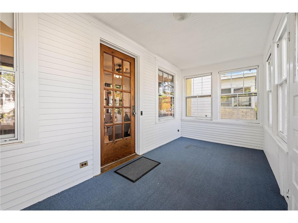 658 Smith Avenue S Saint Paul MN 55107 7062740 image2