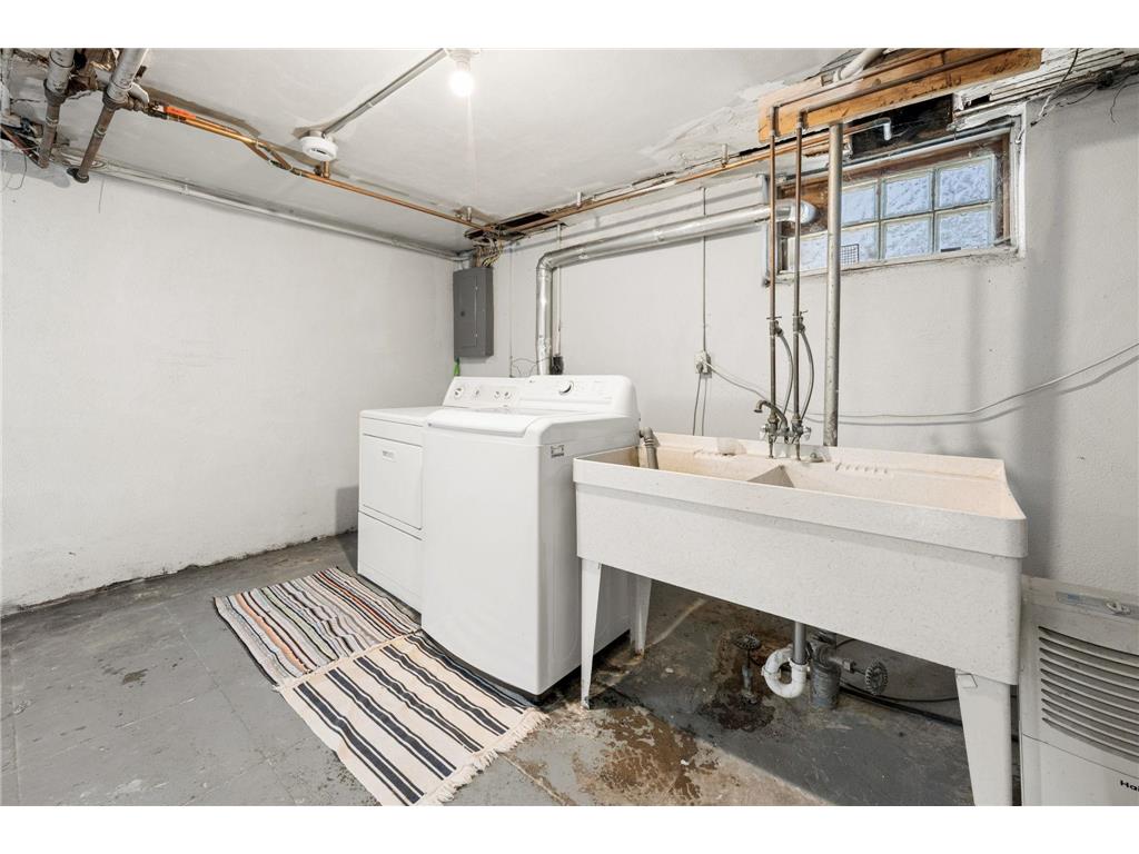 658 Smith Avenue S Saint Paul MN 55107 7062740 image33