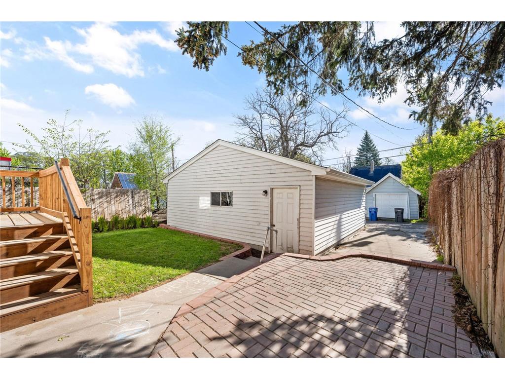 658 Smith Avenue S Saint Paul MN 55107 7062740 image36