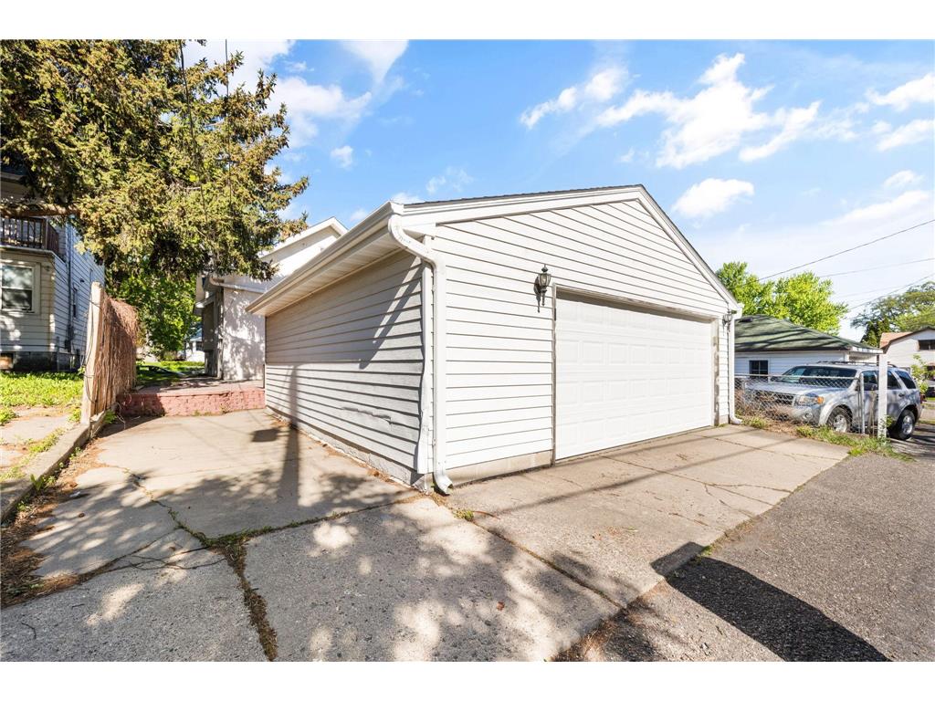 658 Smith Avenue S Saint Paul MN 55107 7062740 image40