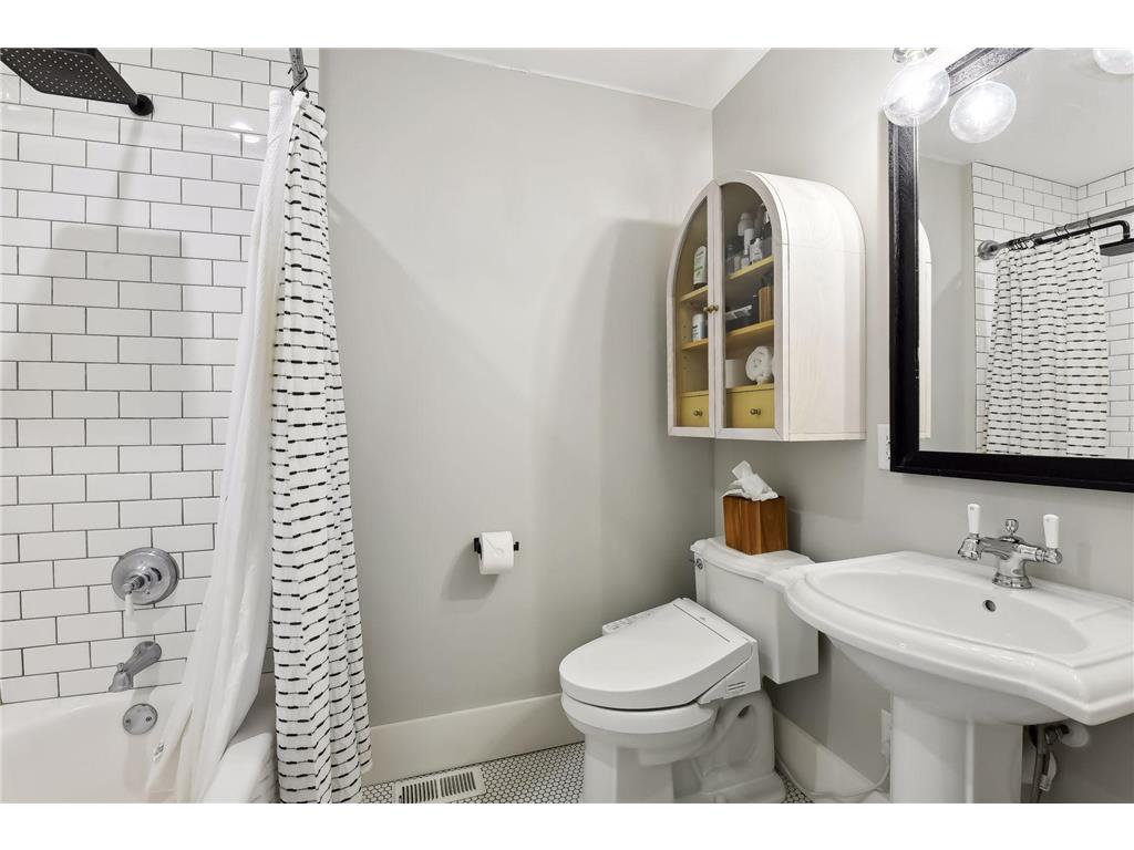 6580 Aster Trail, Victoria, MN, 55331 MLS 9094889 Edina Realty