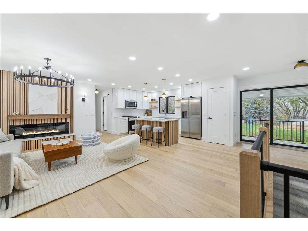 6580 Countryside Drive Eden Prairie MN 55346 6455128 image1