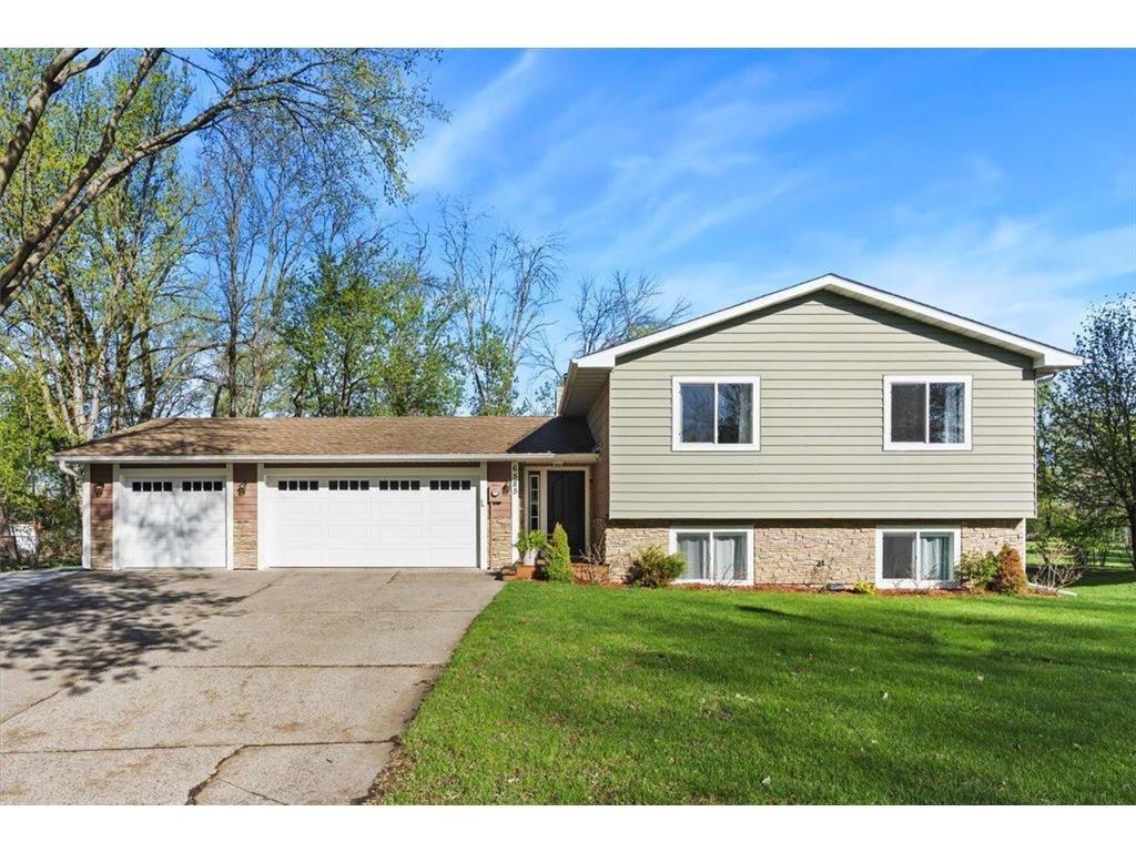 6585 Nathan Lane N Maple Grove MN 55369 7066946 image1