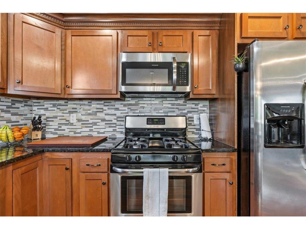6585 Nathan Lane N Maple Grove MN 55369 7066946 image13