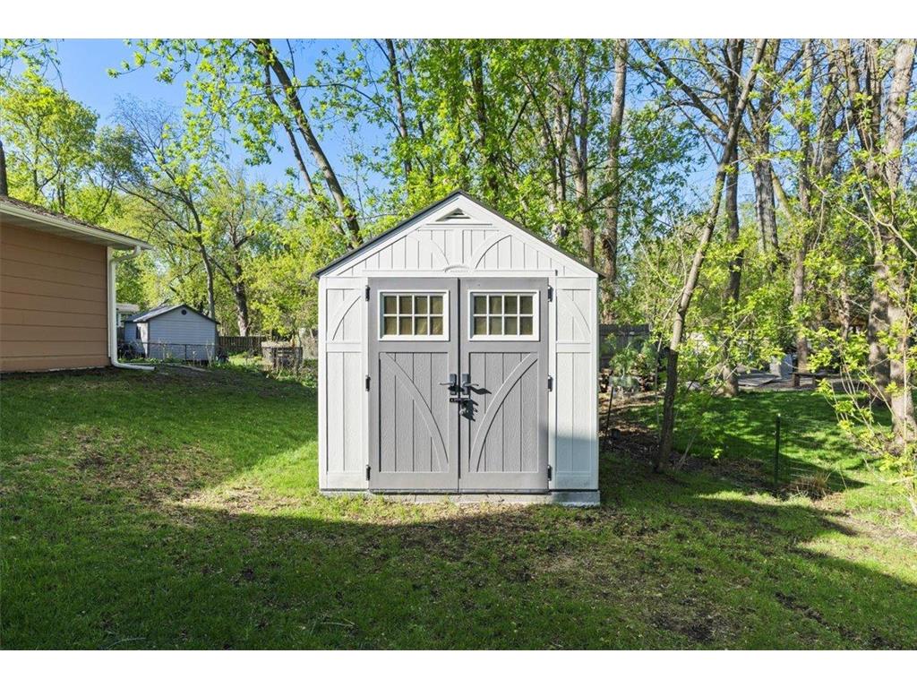 6585 Nathan Lane N Maple Grove MN 55369 7066946 image4
