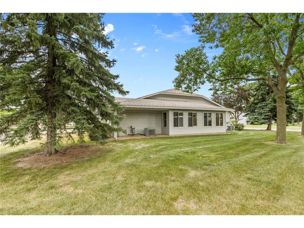 659 Belland Avenue Vadnais Heights MN 55127 7111703 image2