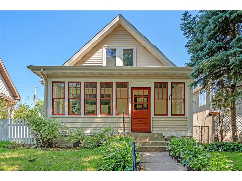 659 Ivy Avenue E Saint Paul MN 55106 6403061 image1
