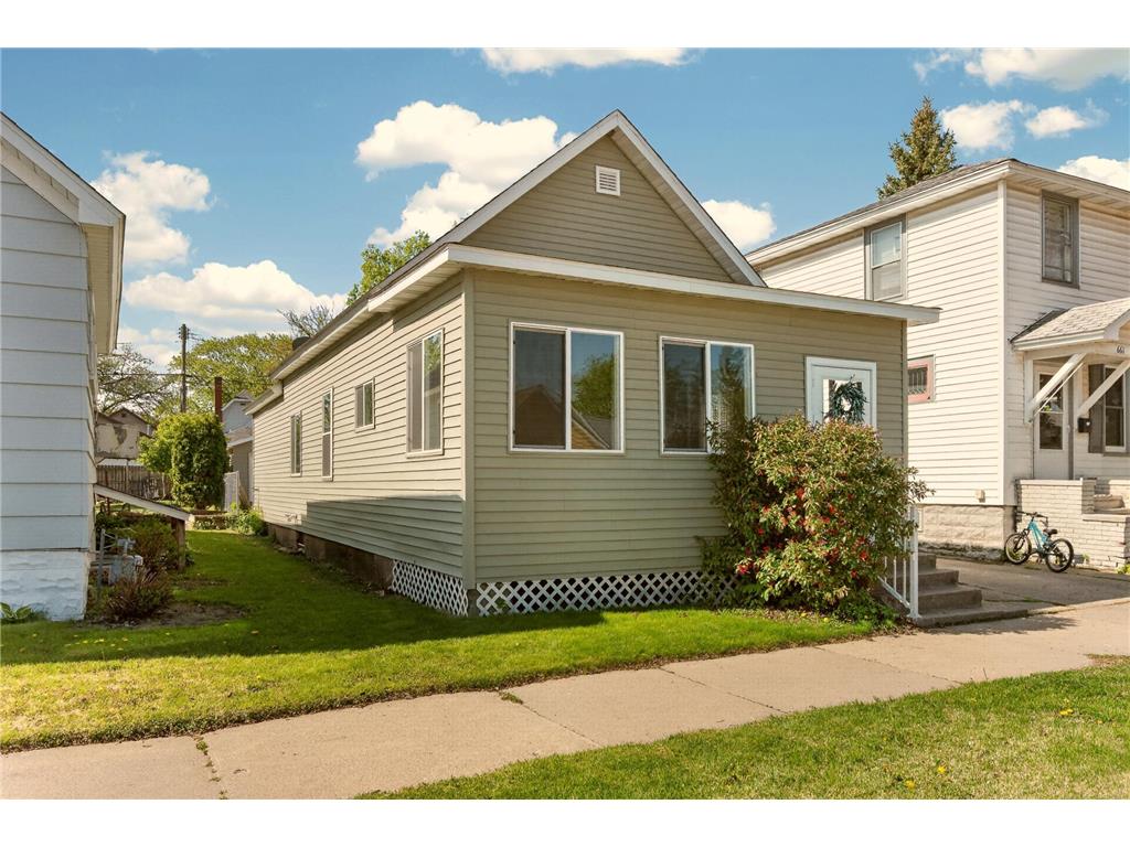 659 W 4th Street Winona MN 55987 7065180 image21