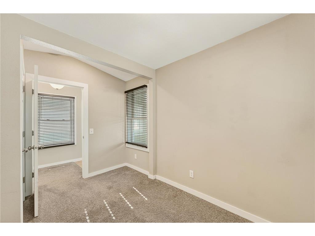 659 W 4th Street Winona MN 55987 7065180 image5