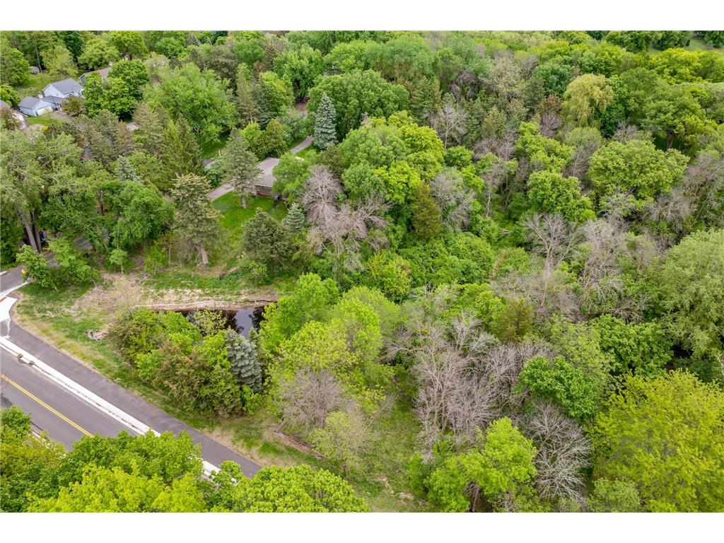 6591 Galpin Boulevard Chanhassen MN 55331 6724077 image2