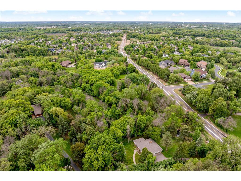 6591 Galpin Boulevard Chanhassen MN 55331 6724077 image9