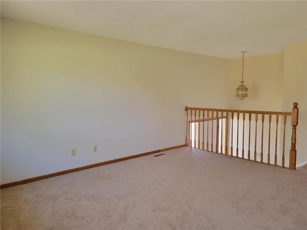 6594 Upper 35th Street N Oakdale MN 55128 7043879 image4