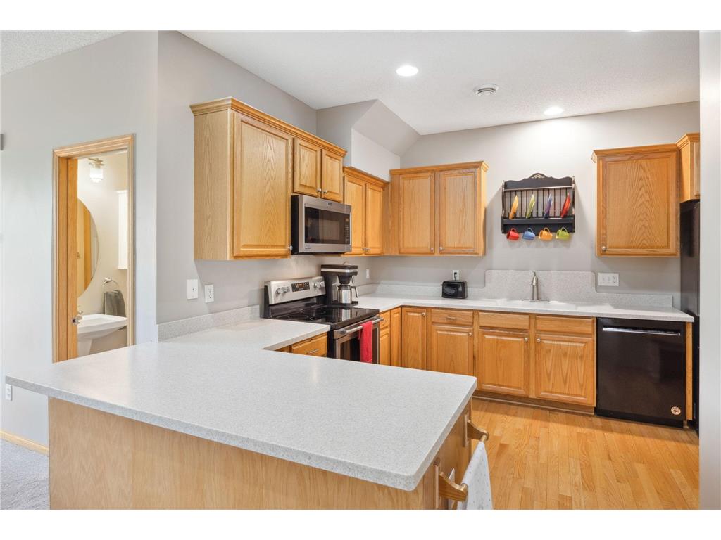 6595 Linwood Drive NE Albertville MN 55301 - School 6737385 image8