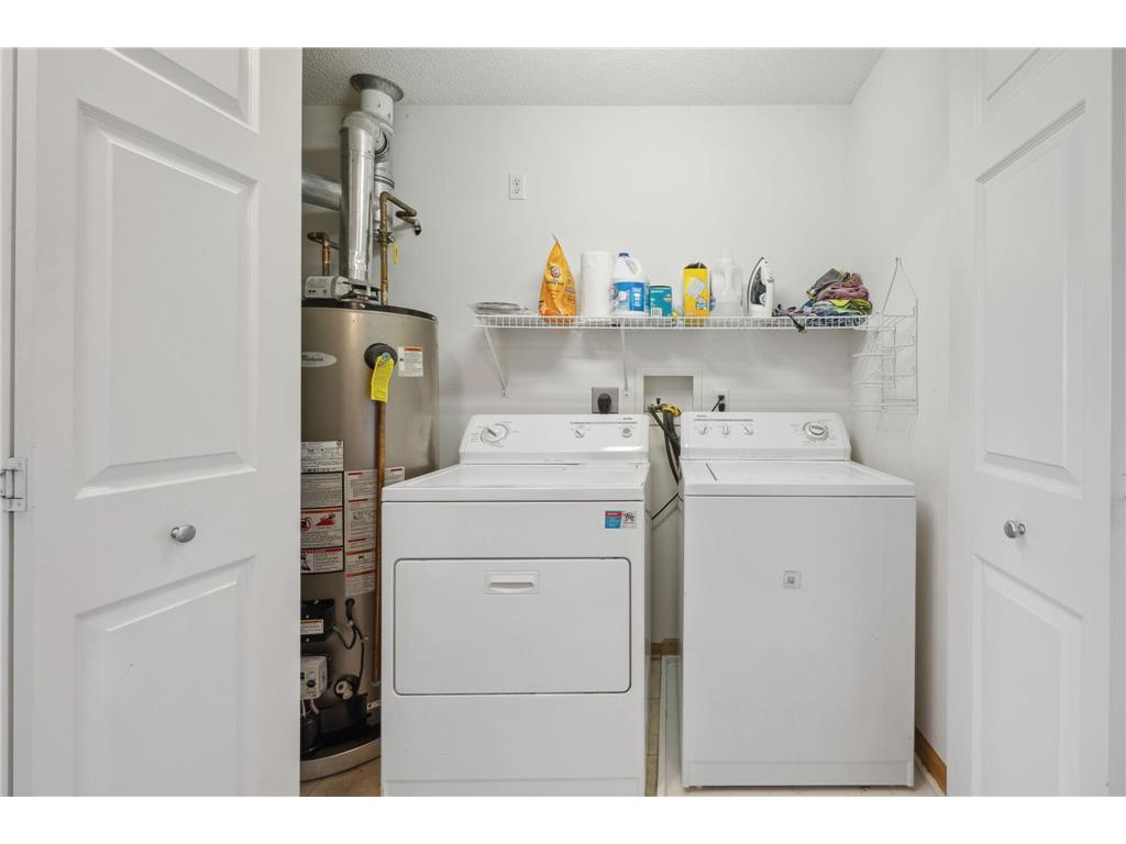 6595 Linwood Drive NE Albertville MN 55301 - School 7014694 image18