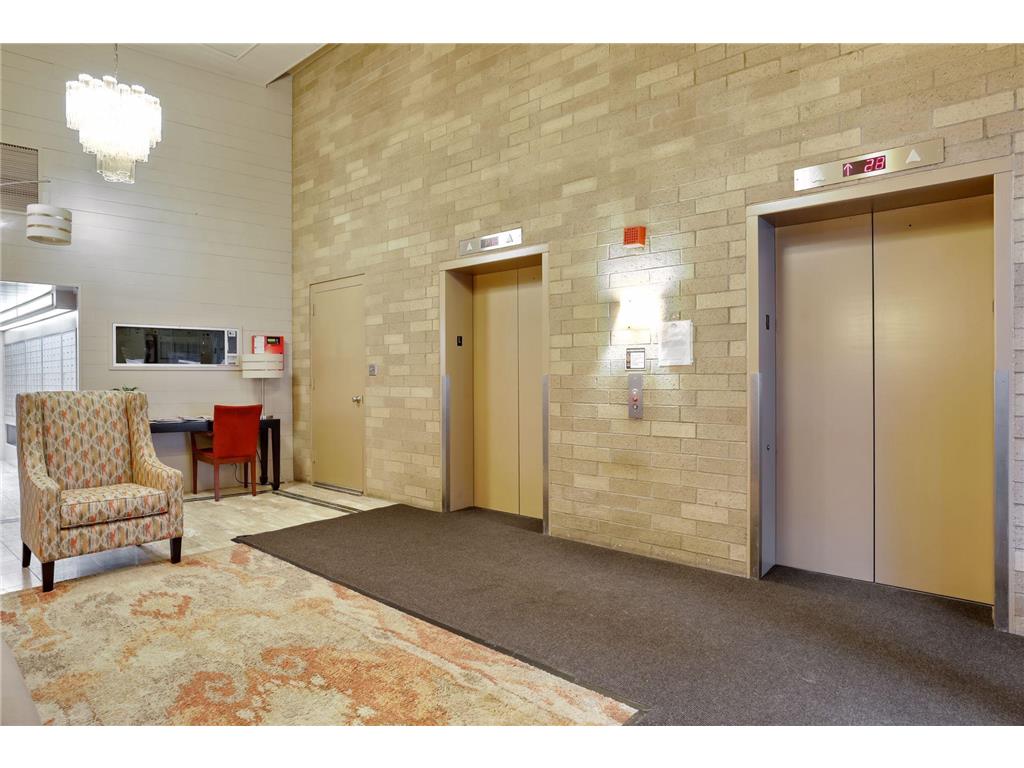 66 9th Street #2501 Saint Paul MN 55101 6815473 image24